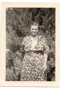 A photo of Cornetta "Karen" Nielsen in her later years.